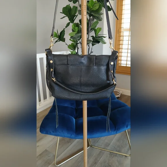 Aimee Kestenberg Corfu Convertible Leather Shoulder Bag. - Picture 7 of 14